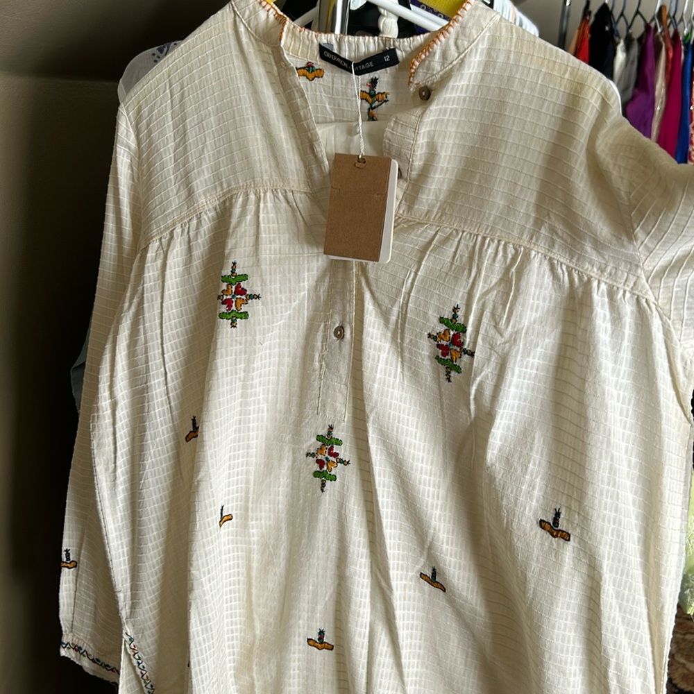 Generation 2 piece size 12 hand embroidery